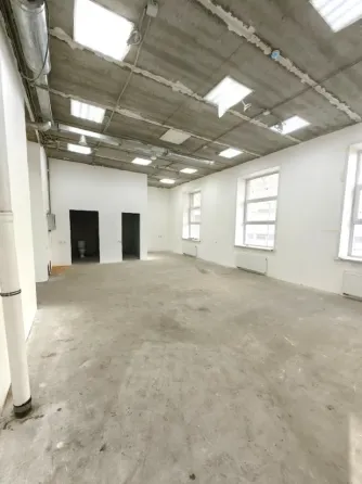 Помещение 140 м², два зала Красноярск