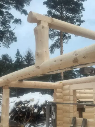 Бани ручной рубки из кедра и сосны, производитель под заказ. Лесосибирск