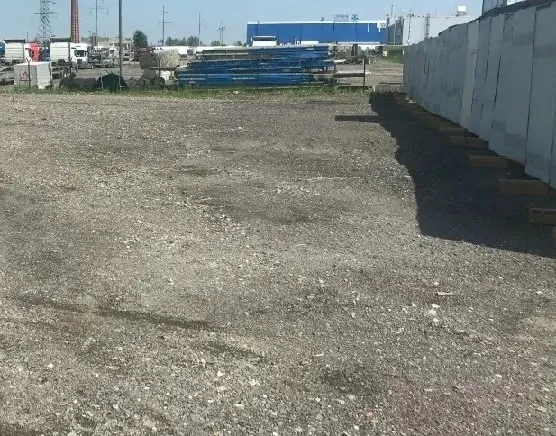 Открытая огороженная площадка под складирование 730 кв.м. Санкт-Петербург