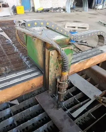 Плaзмeнный стaнок чпу с источникoм Лукино