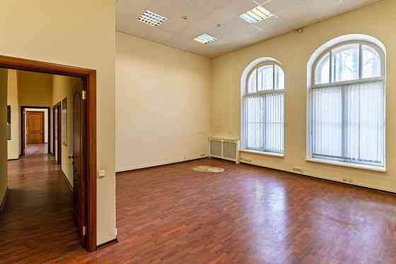 Продается ПСН 204.6 м2 Санкт-Петербург