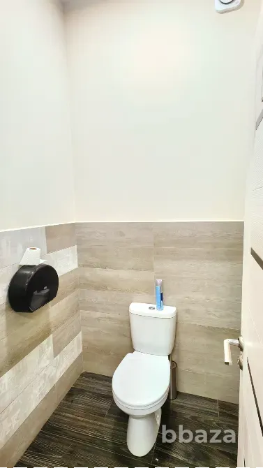 Офис с ремонтом и мебелью 120 м² 5 кабинетов Красноярск - изображение 8