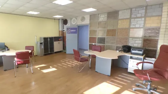 Офис 38,4 м² с мебелью и оргтехникой на Калинина Красноярск