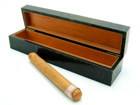 Футляр - Хьюмидор (Humidor) для сигары. Тигровое Железо. Москва