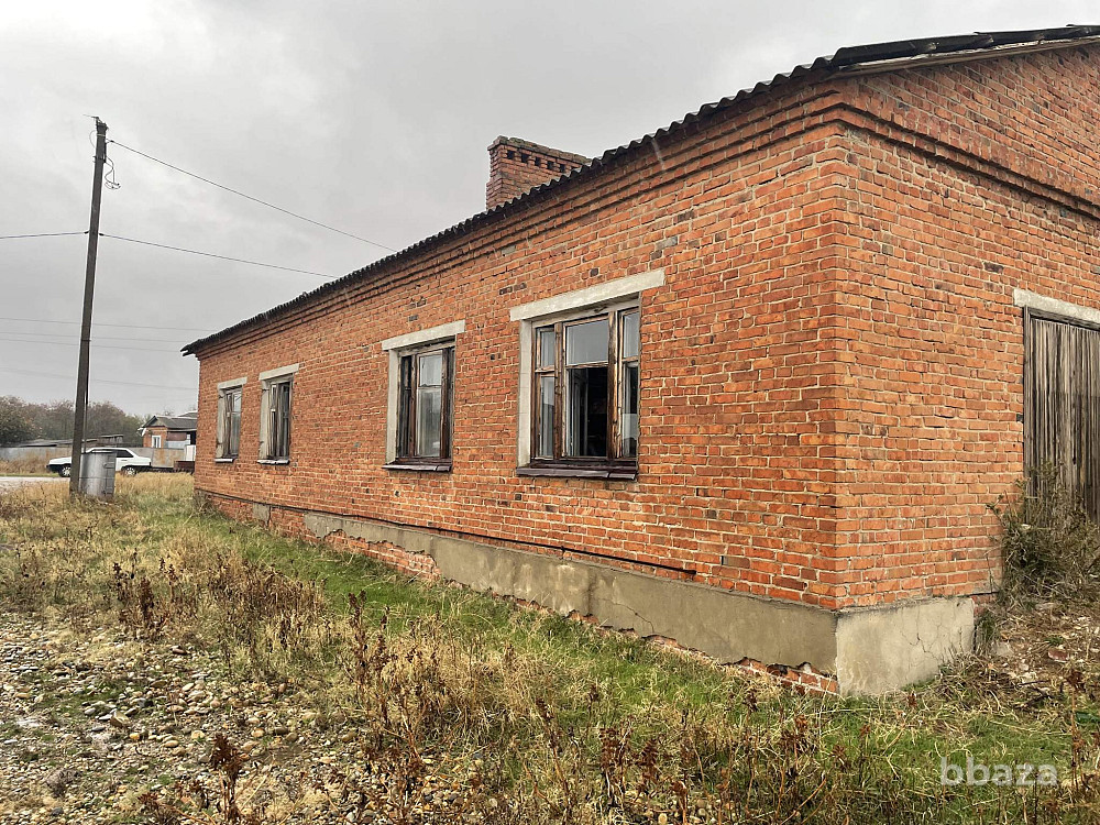 Административное здание 170.5 кв.м с зем. участком, в Джамбечий Адыгея - изображение 2
