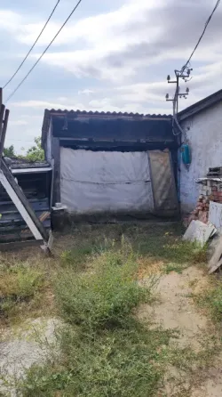 Земельный участок, два гаража, мастерская и здание сортировки Белгород