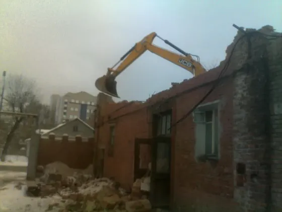 Демонтаж дач, домов, зданий, сооружений. Вывоз мусора с объектов. Калуга