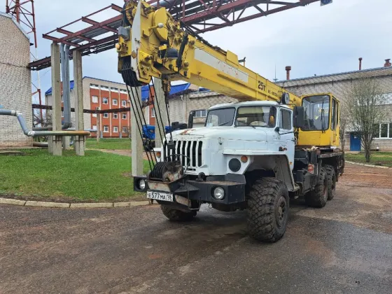 Кран автомобильный Юргинец КС- 55722-1 Можга