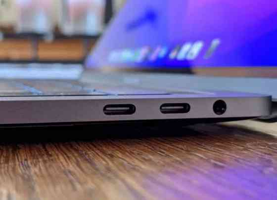 MacBook Pro 13 2019 (i7, 16gb, 512gb) Барнаул