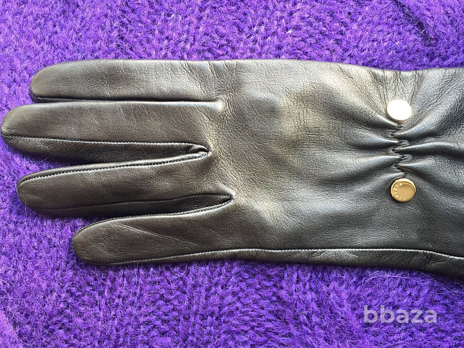 Перчатки новые versace италия кожа черные мех лиса песец двойной размер 7 7 Москва - изображение 7